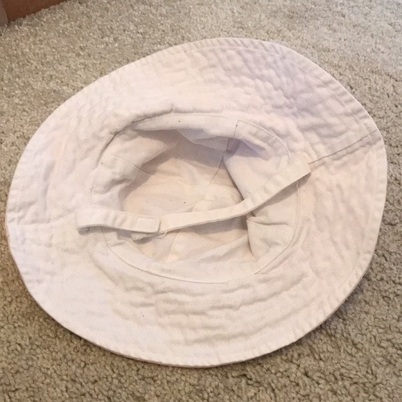 Pink Baby sun hat Velcro straps.Reversible. - Picture 2 of 3